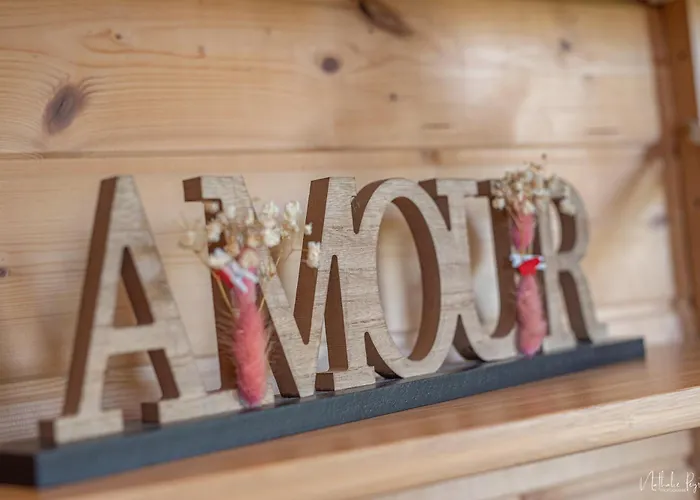 Avec Jacuzzi Privatif 3*