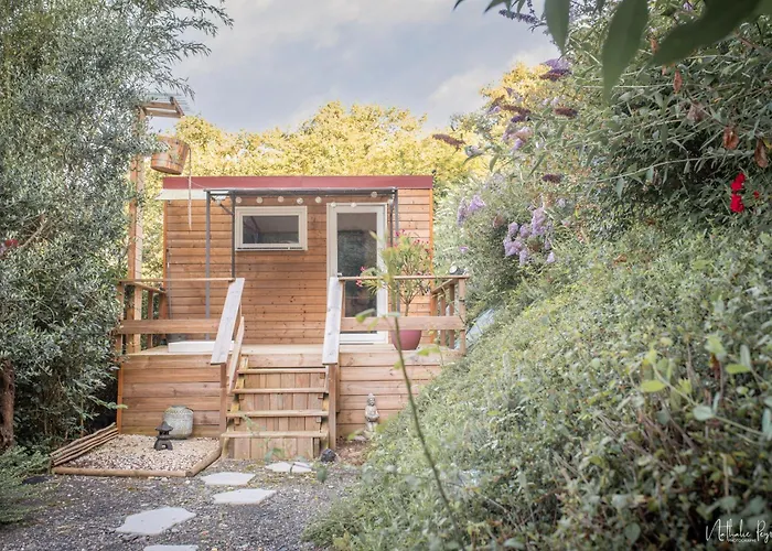 Avec Jacuzzi Privatif Guest house